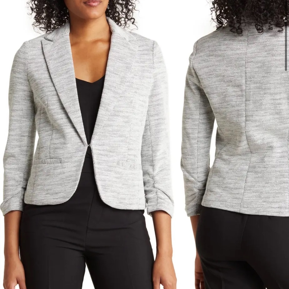 Amanda & Chelsea Ruched Sleeve Blazer